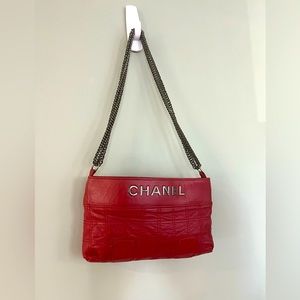 Vintage quilted LAX Pochette